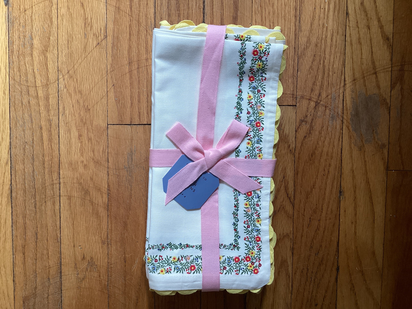 RiflePaperCo Rosette Stripe Cotton Napkins set of 4