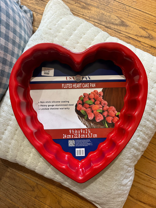 Fluted Heart Cake Pan