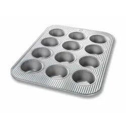 USA Muffin Pan W/Lid