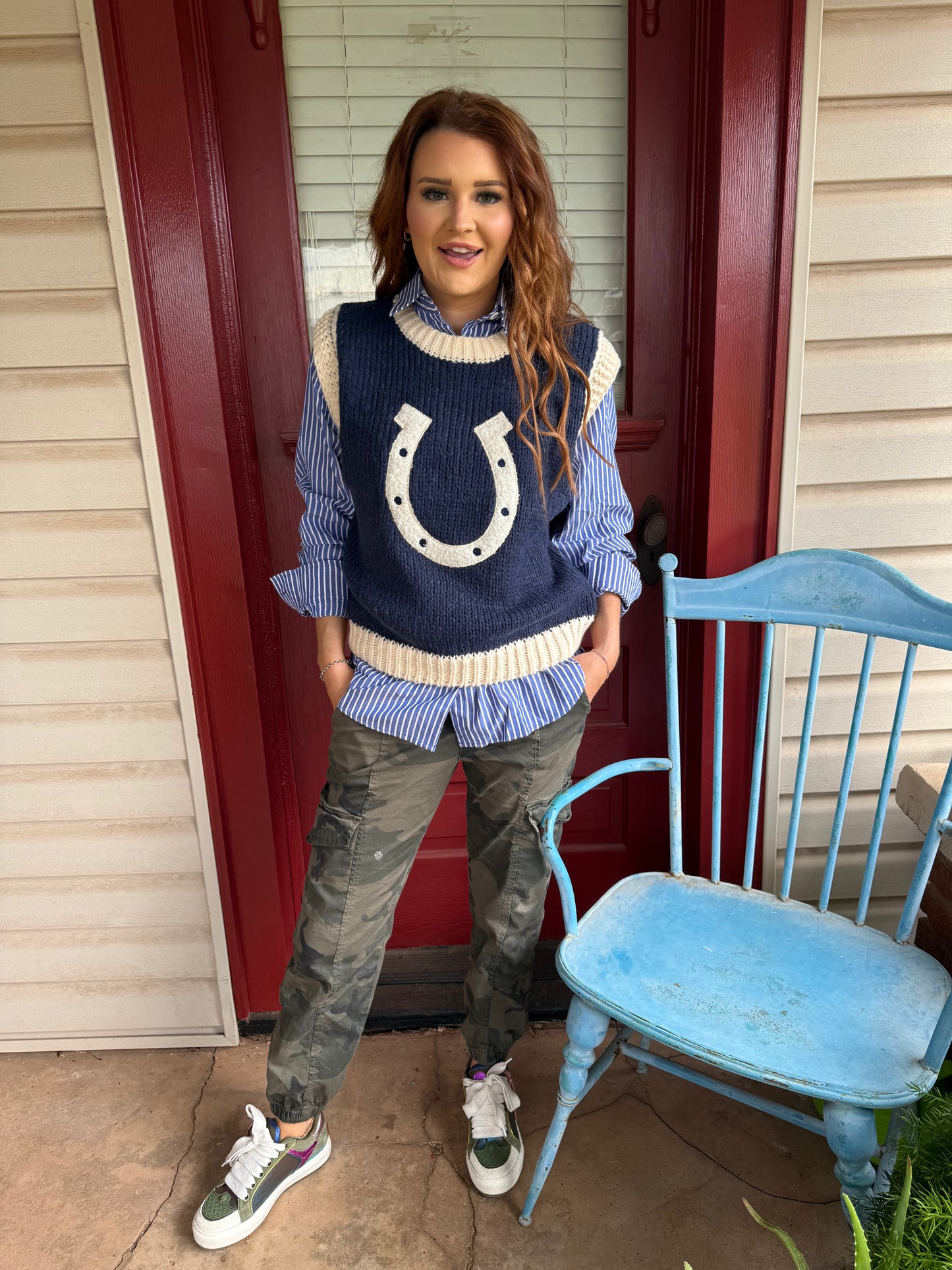 Western Horseshoe Crochet Knit Sweater Vest