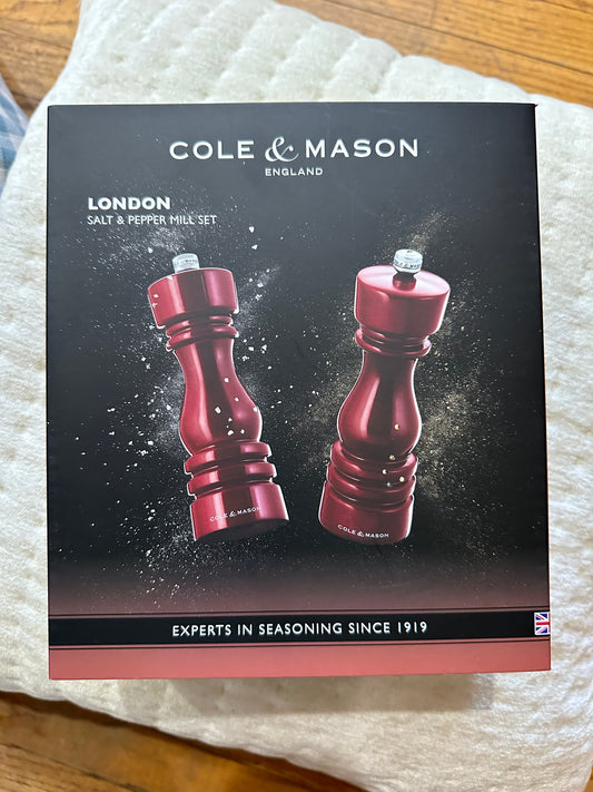 Cole & Mason Salt Pepper Mill Set