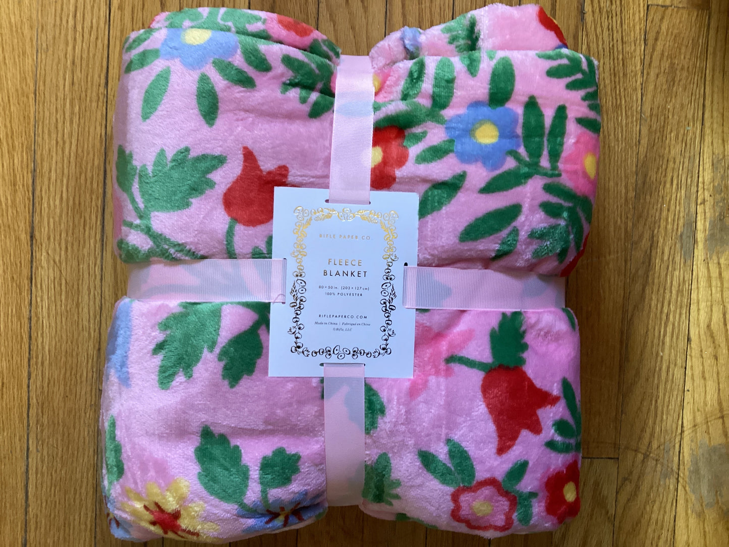 Rosette Fleece Blanket