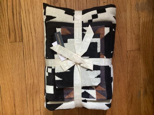 Pendleton Spider Rock Towel Set