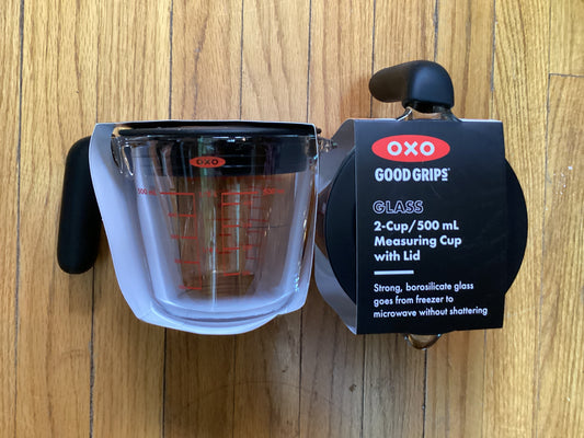 OXO 2 Cup Glass Measuring Cup W/ Lid