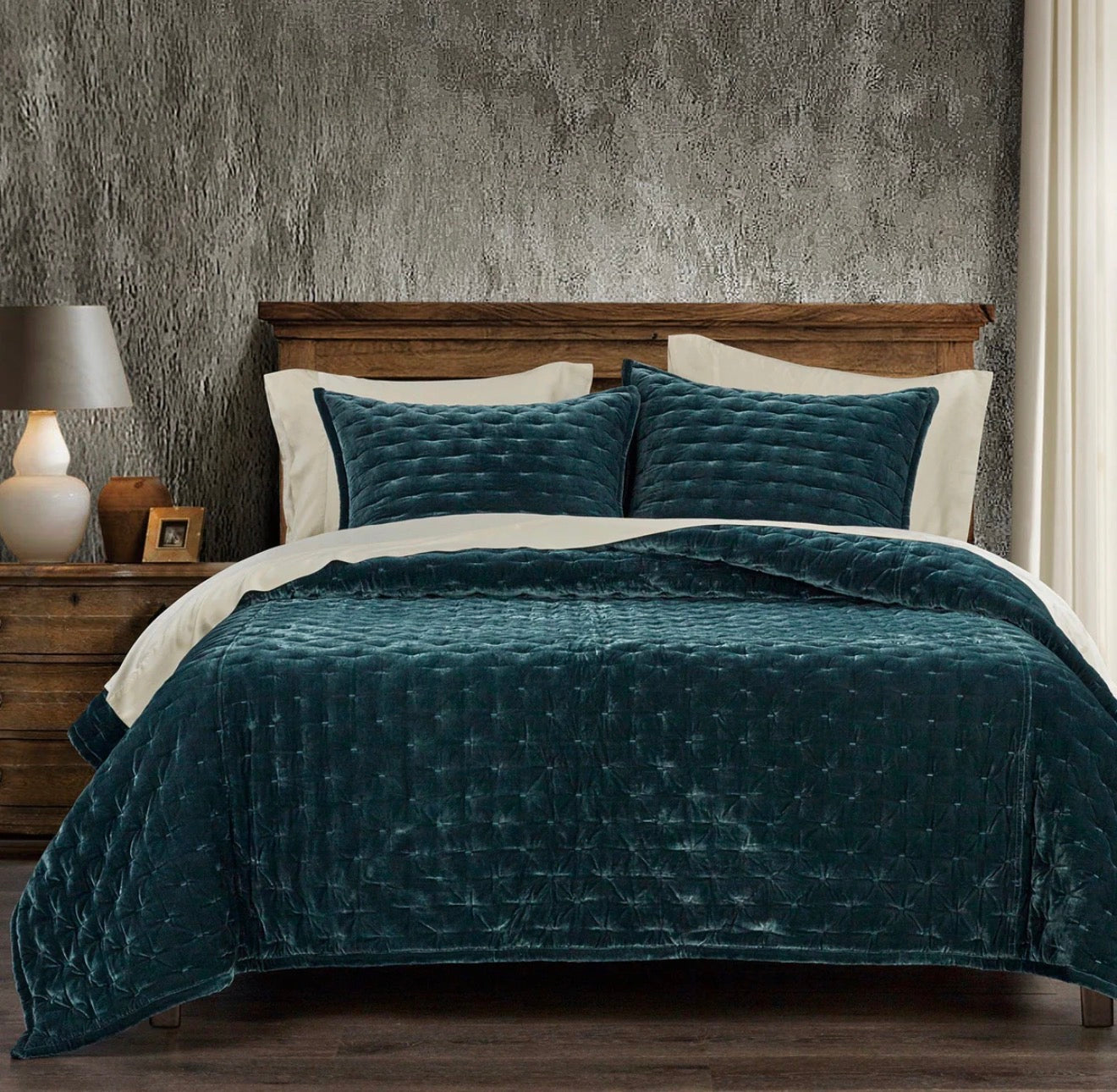 Stella Faux Silk Pintuck Quilt Set