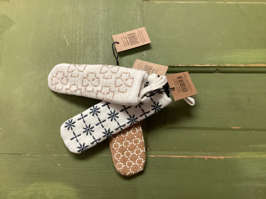 Pan Handle Cover W/Embroidery