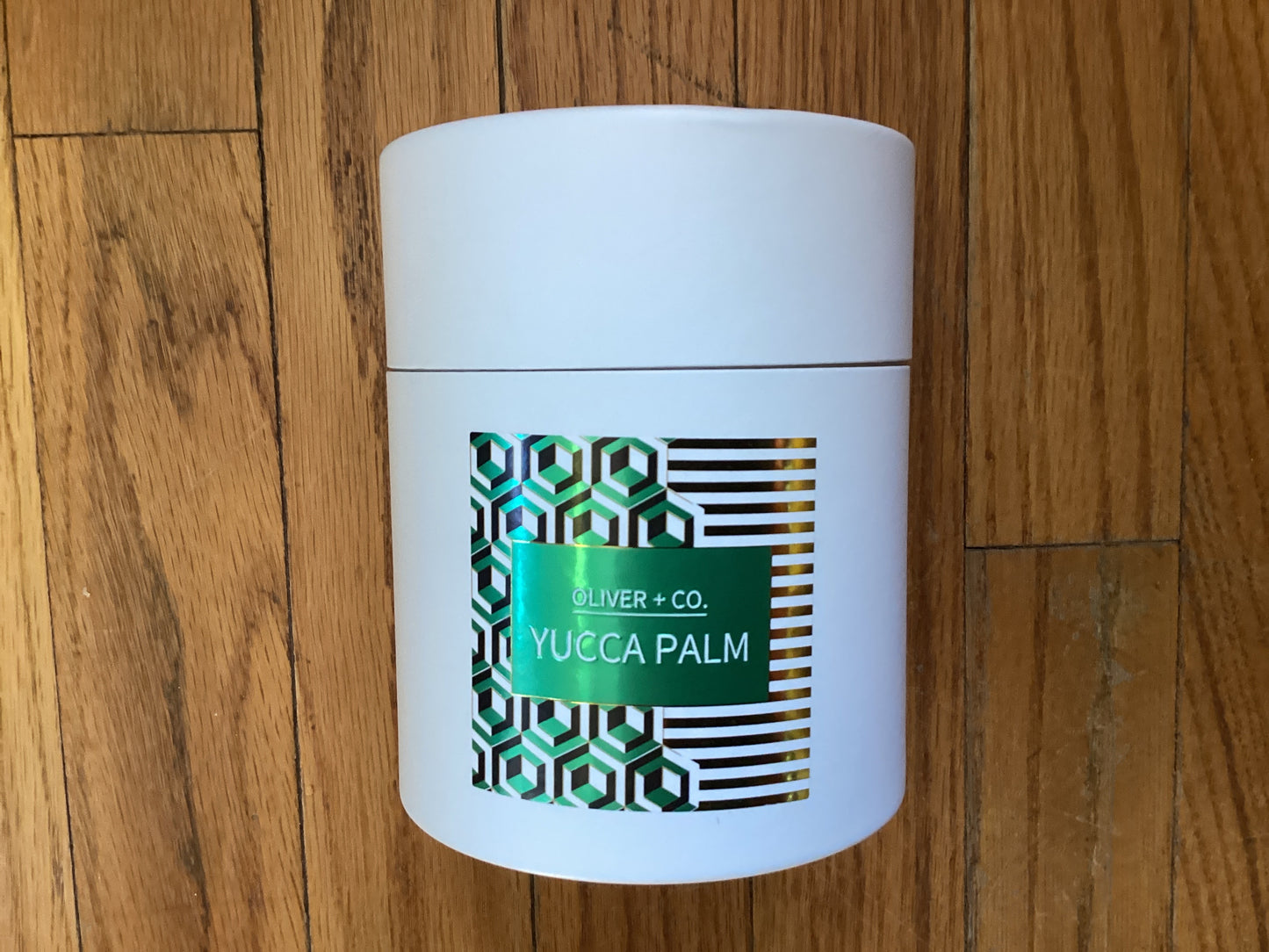 Oliver & Co. 12oz Candle