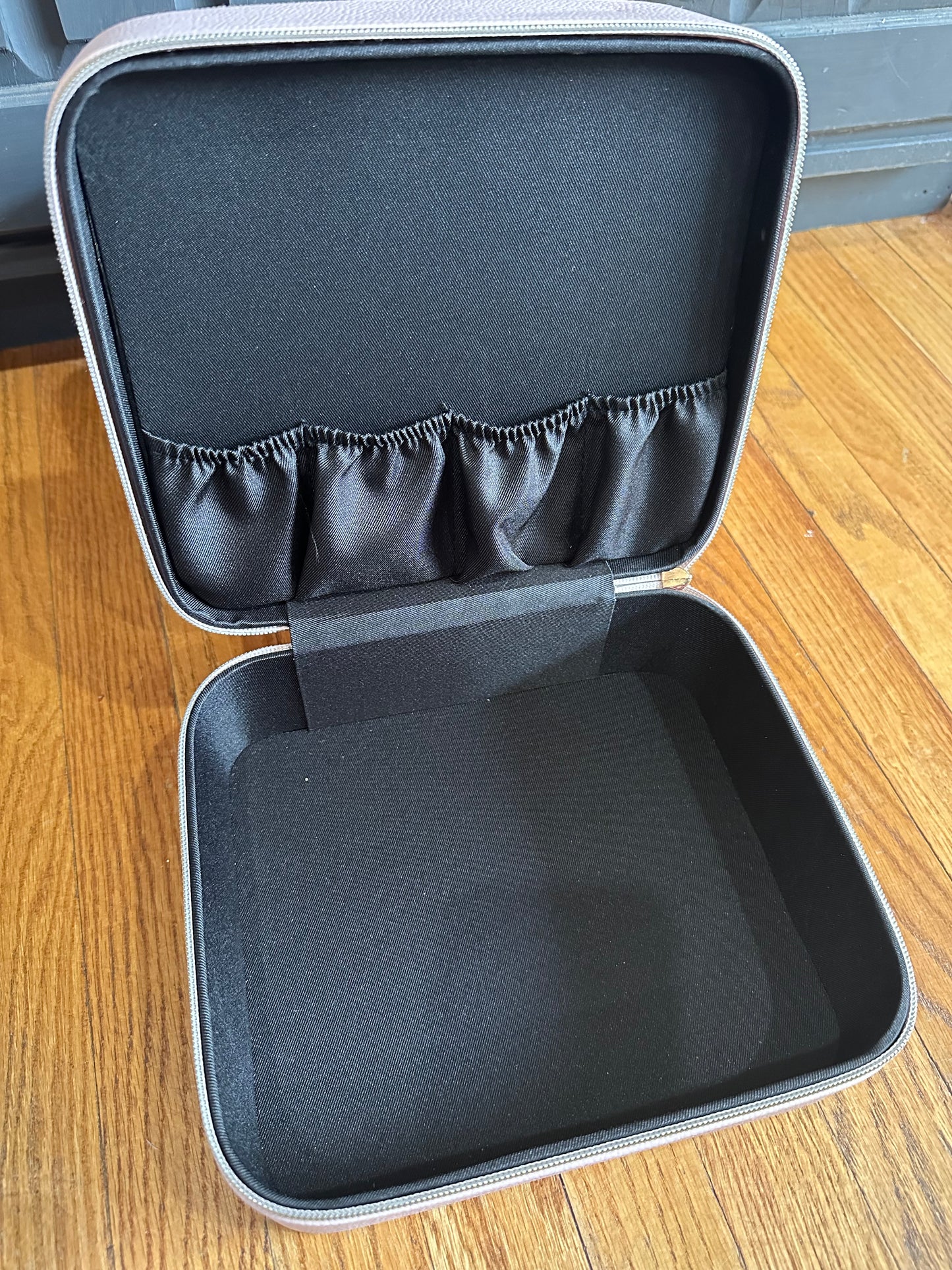 Travel Cosmetic Case
