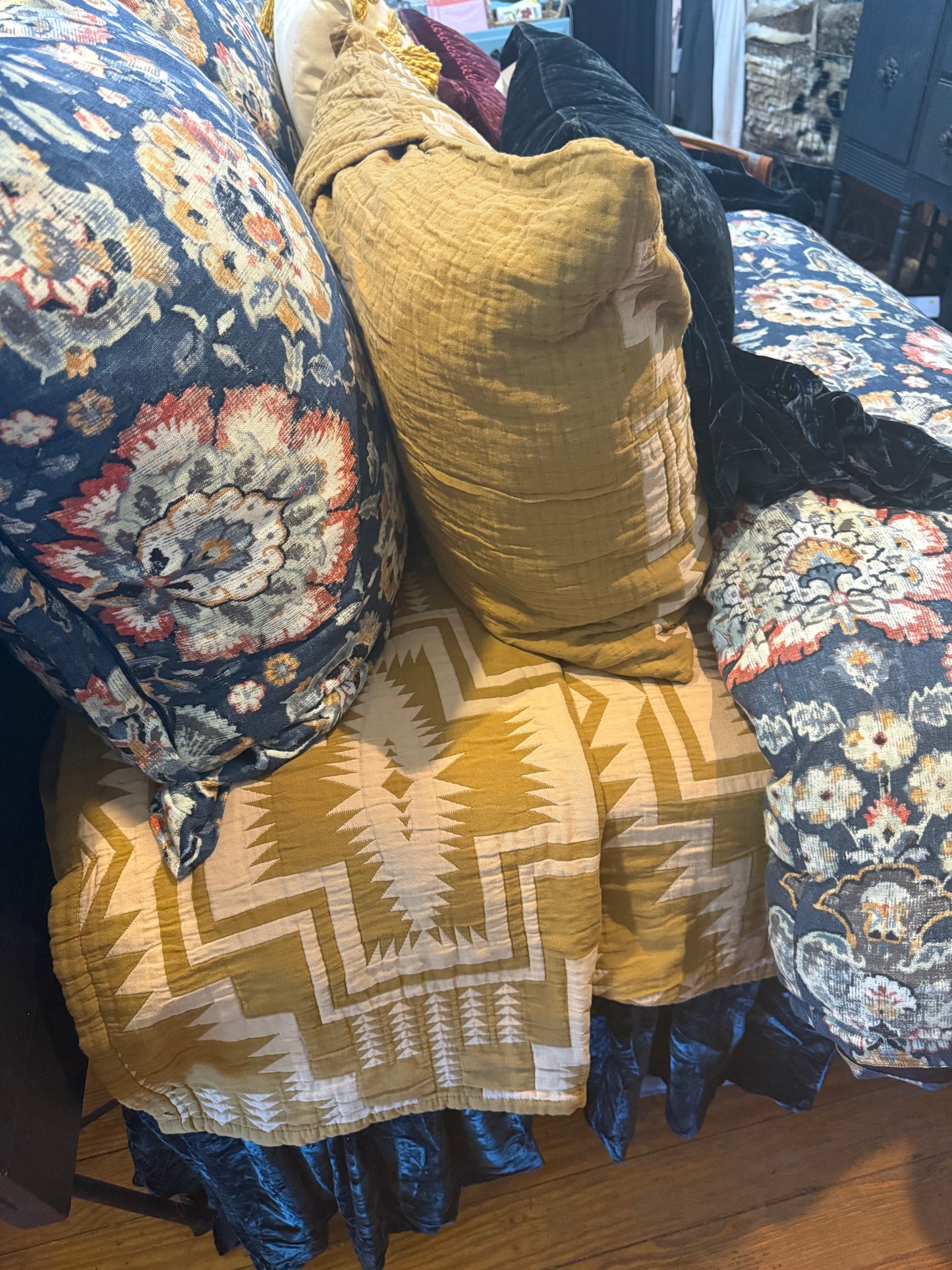 Pendleton Harding Coverlet
