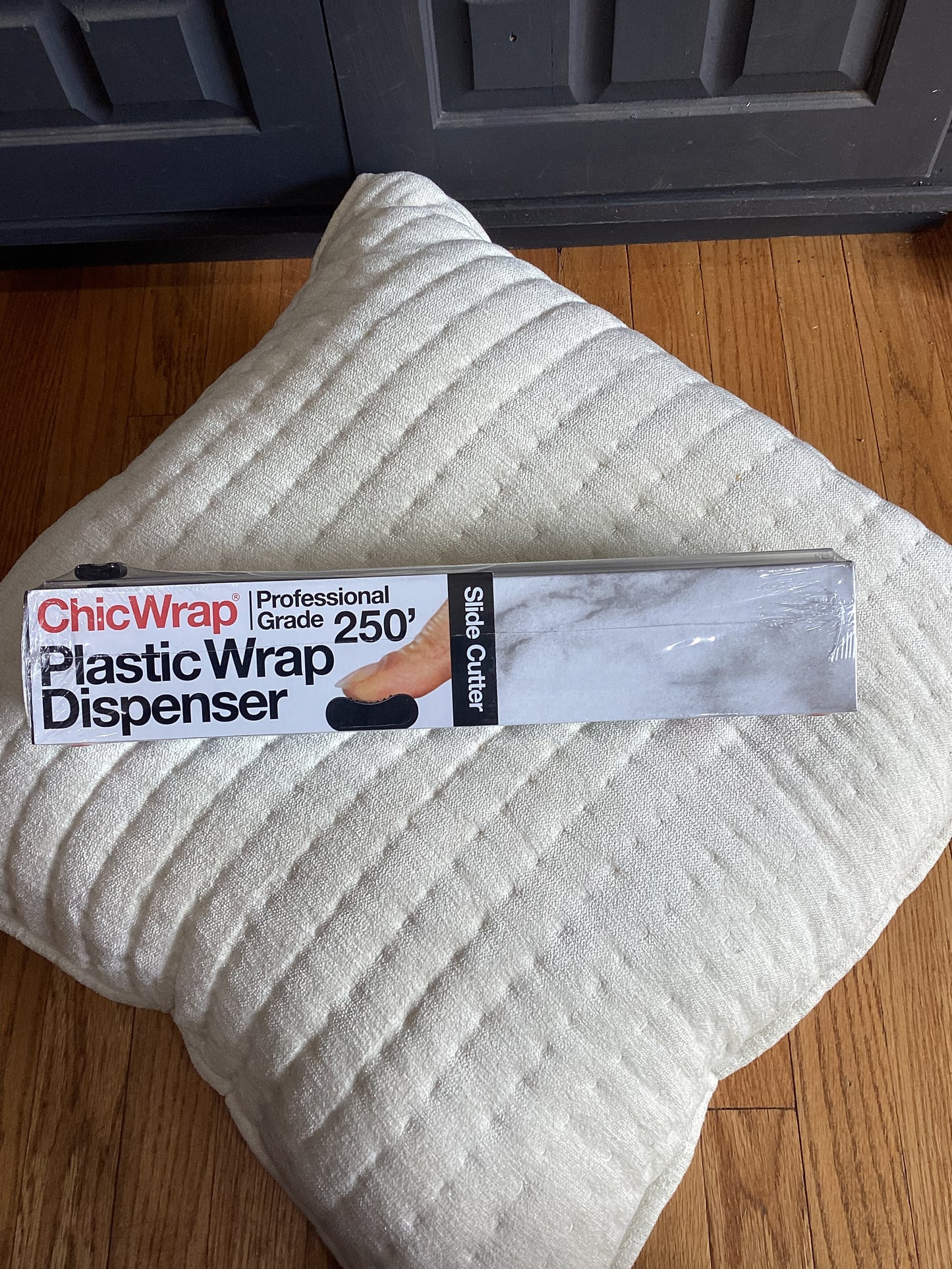 ChicWrap Plastic Wrap Dispenser