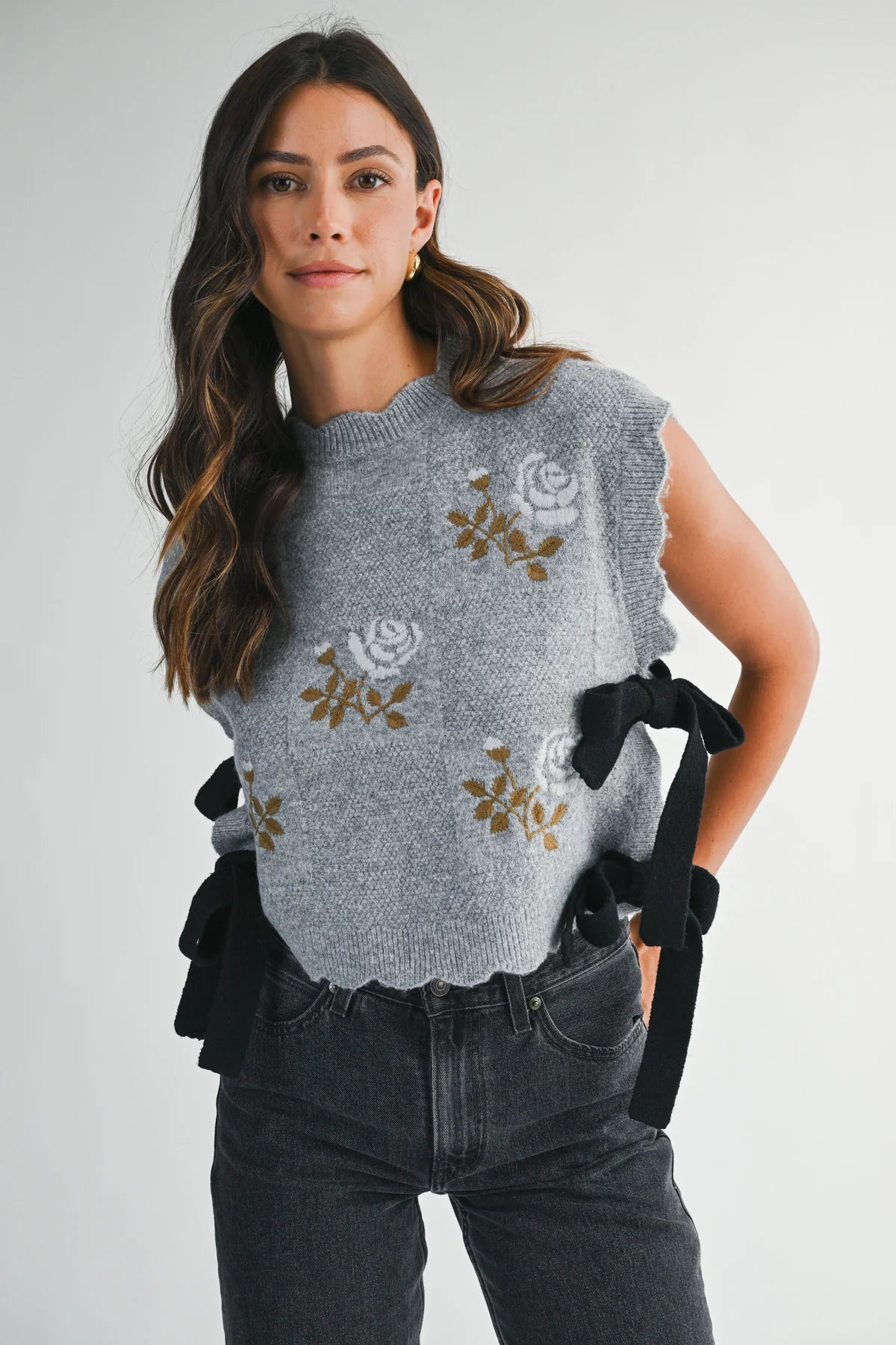 Knit Vest W/ Embroidery